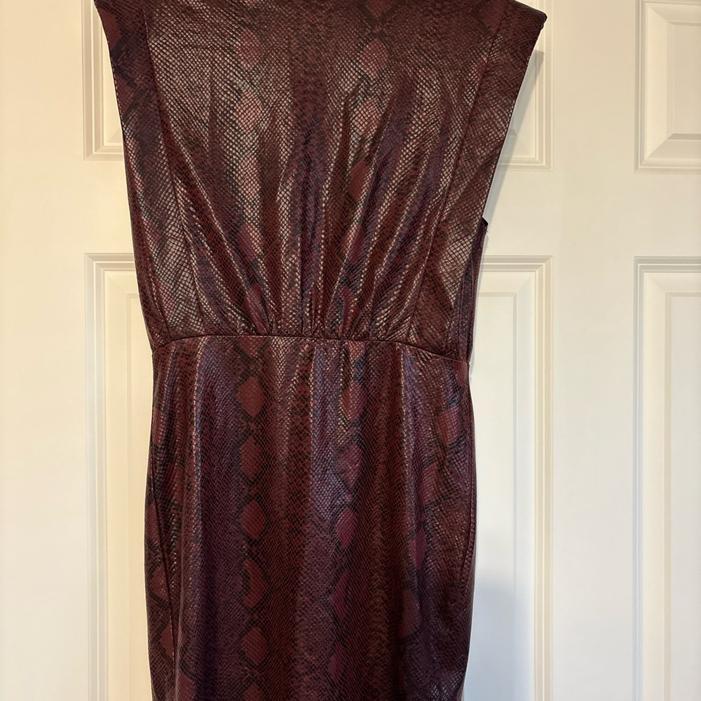 Elegant Burgundy Snake Print Dress